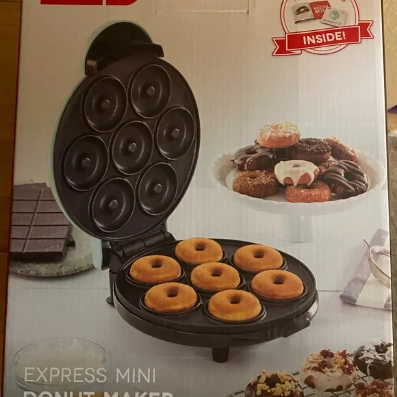 Donut minute maker. - Picture 2 of 2